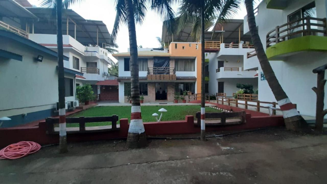 Ruturaj Inn אליבג מראה חיצוני תמונה