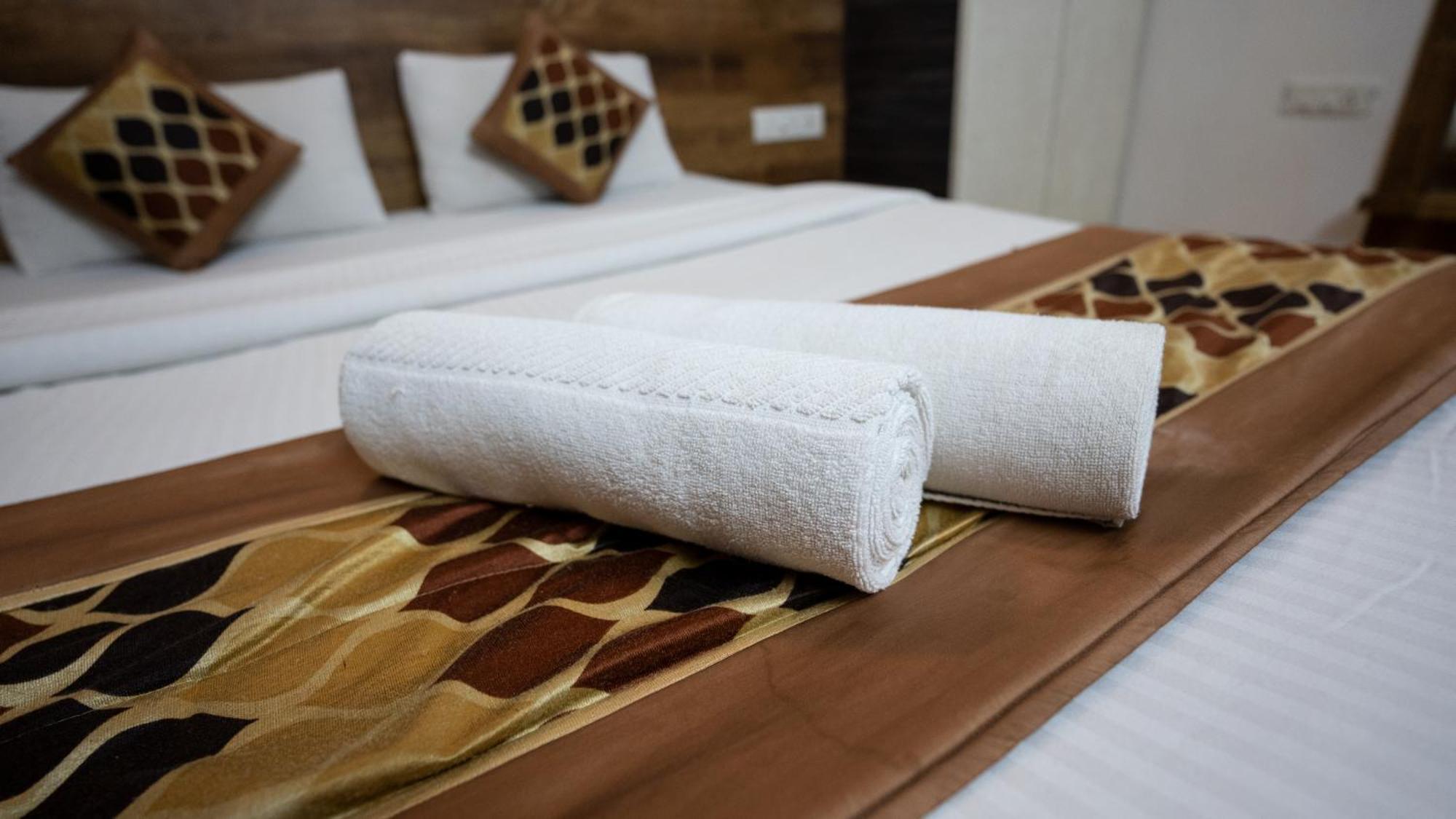 Ruturaj Inn אליבג מראה חיצוני תמונה