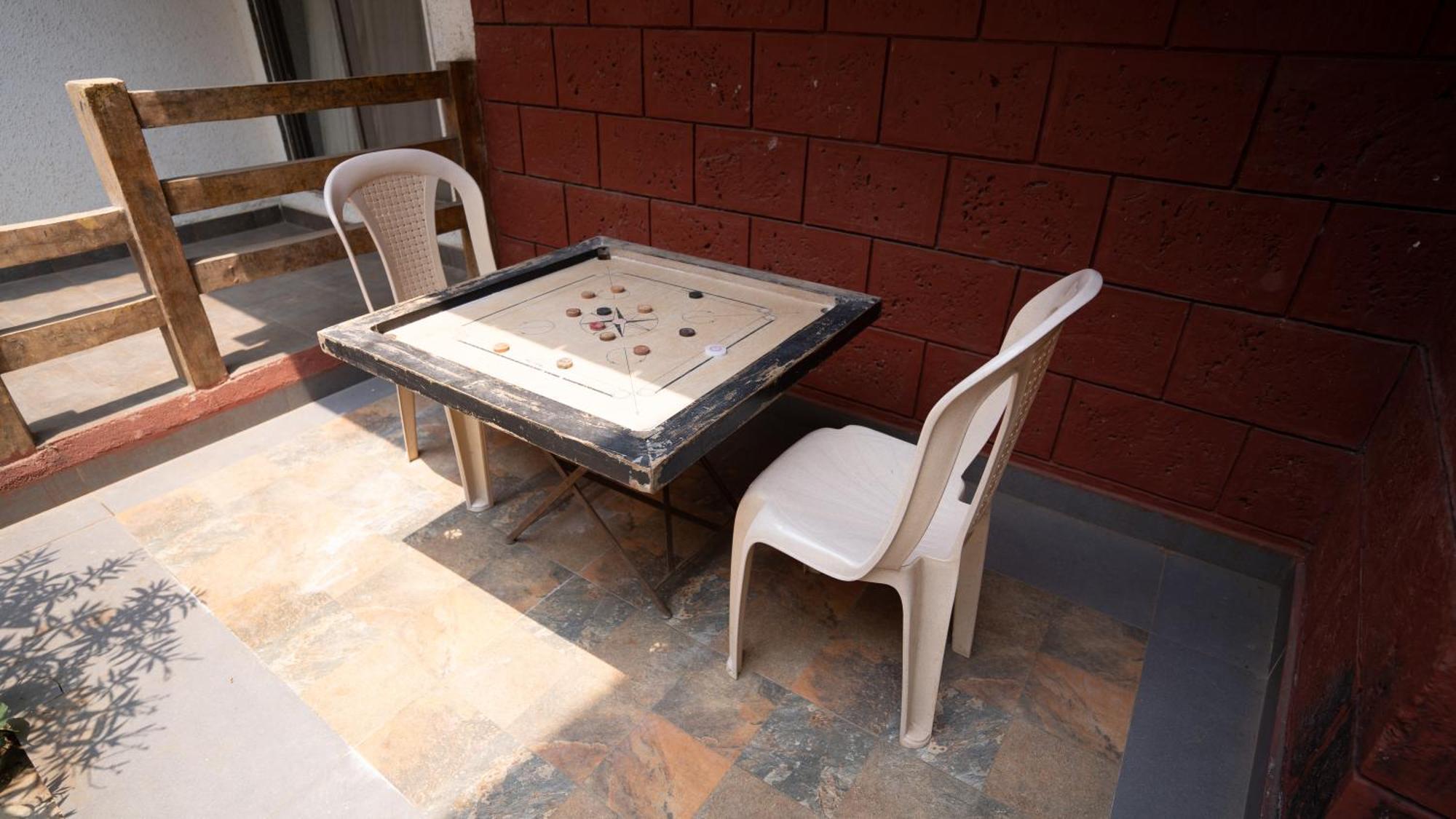 Ruturaj Inn אליבג מראה חיצוני תמונה